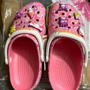 Brand new hello kitty crocs size 8